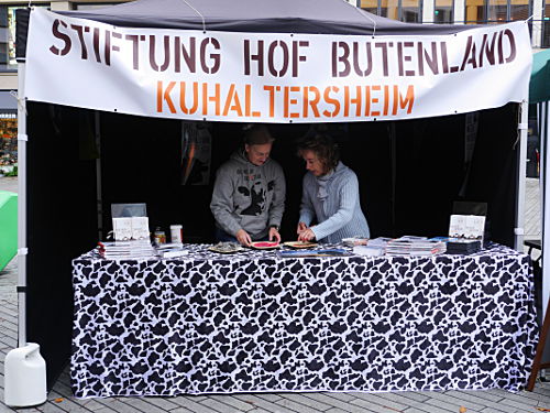 © www.mutbuergerdokus.de: Tierrechtsdemo 2014