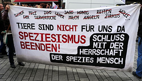 © www.mutbuergerdokus.de: Tierrechtsdemo 2014