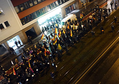 © www.mutbuergerdokus.de: 'Nodügida - Düsseldorf braucht kein Pegida'