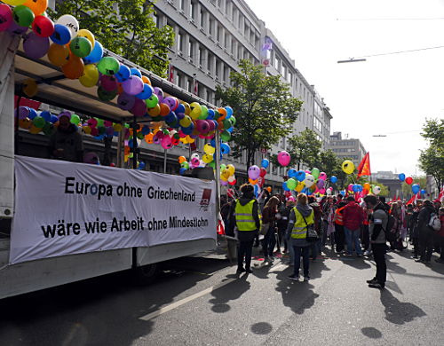 © www.mutbuergerdokus.de: DGB-Demo zum Tag der Arbeit in Düsseldorf