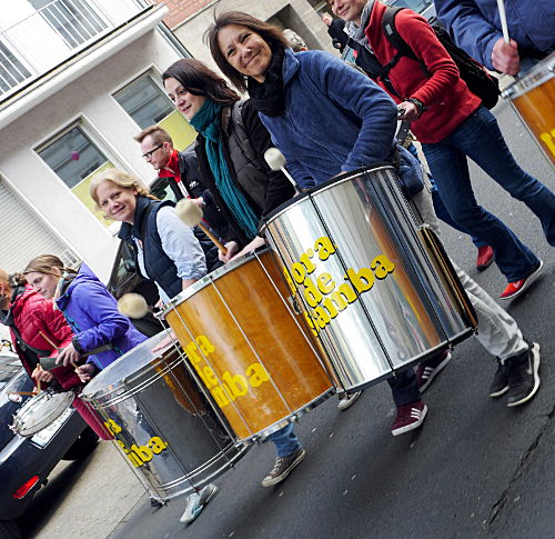 © www.mutbuergerdokus.de: DGB-Demo zum Tag der Arbeit in Düsseldorf