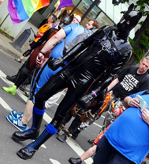 © www.mutbuergerdokus.de: Christopher Street Day Düsseldorf 2015