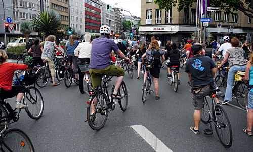 © www.mutbuergerdokus.de: Critical Mass Düsseldorf 2015