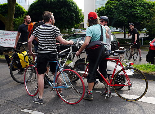 © www.mutbuergerdokus.de: 5 Jahre Critical Mass Köln