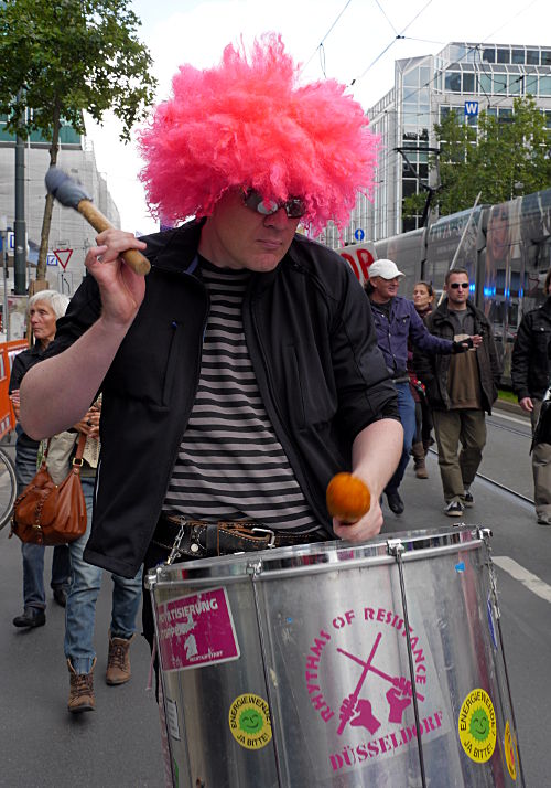 © www.mutbuergerdokus.de: Stop TTIP Ddorf 2015