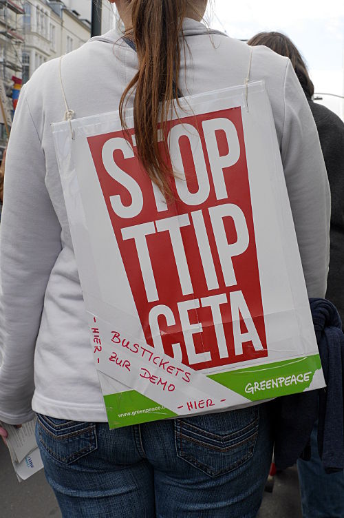 © www.mutbuergerdokus.de: Stop TTIP Ddorf 2015