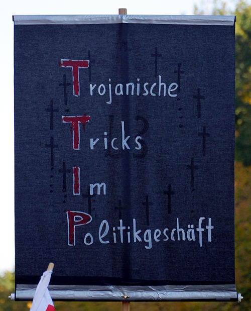 © www.mutbuergerdokus.de: TTIP-Demo