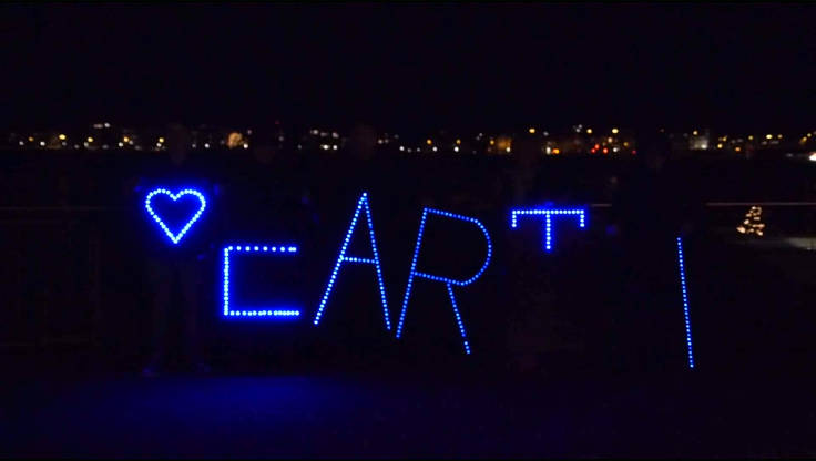 © www.mutbuergerdokus.de: Light Brigade Düsseldorf: 'Love Earth!'