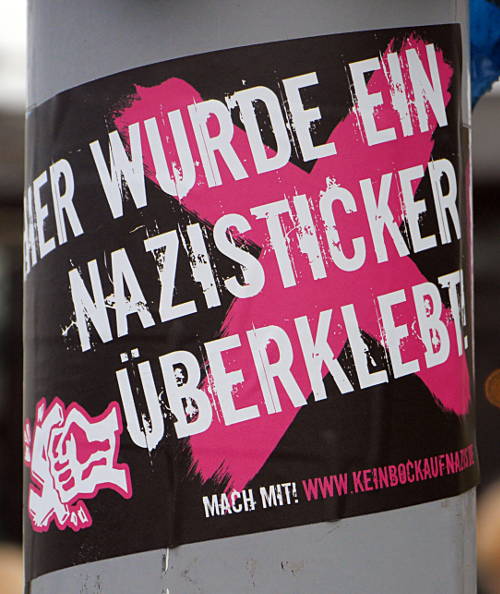 © www.mutbuergerdokus.de: 'Gemeinsam und solidarisch gegen rechte Gewalt'
