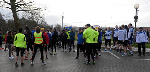 © www.mutbuergerdokus.de: 'Meerbusch hilft' - 1. Silvesterlauf