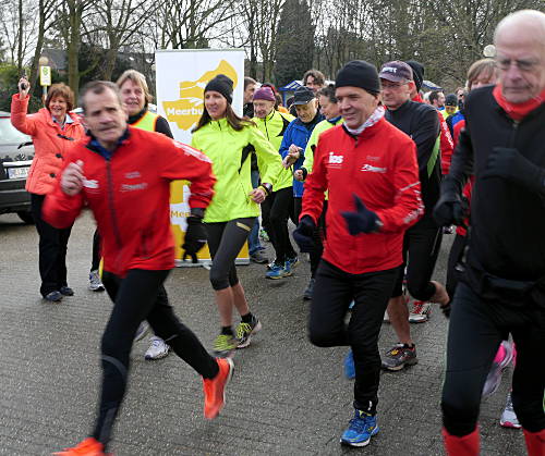 © www.mutbuergerdokus.de: 'Meerbusch hilft' - 1. Silvesterlauf