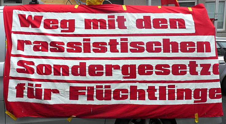 © www.mutbuergerdokus.de: 'Grenzenlos solidarisch - Gegen weitere Asylrechtsverschärfungen'