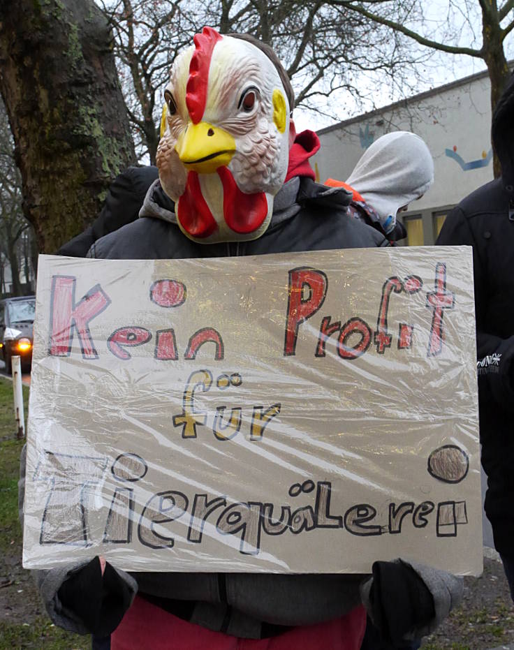 © www.mutbuergerdokus.de: Protest gegen Wiesenhof-Kooperation mit Atze Schröder