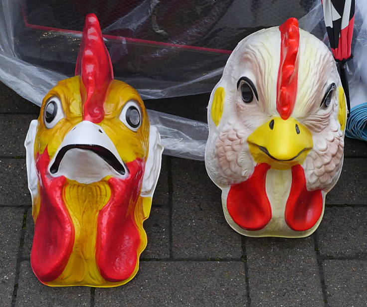 © www.mutbuergerdokus.de: Protest gegen Wiesenhof-Kooperation mit Atze Schröder