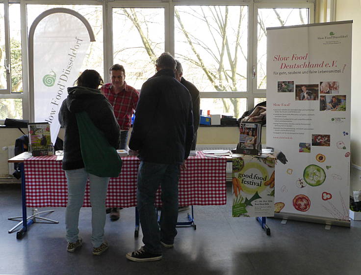 © www.mutbuergerdokus.de: 'Saatgutfestival Düsseldorf'