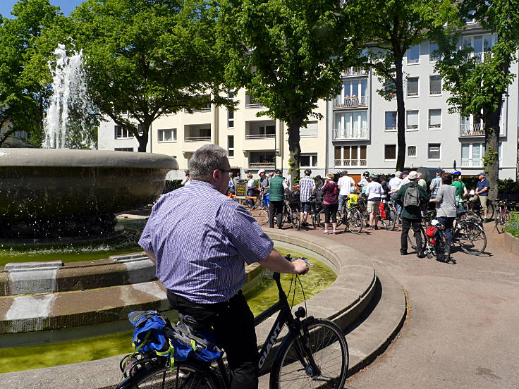 © www.mutbuergerdokus.de: 'Fahrradsternfahrt NRW'