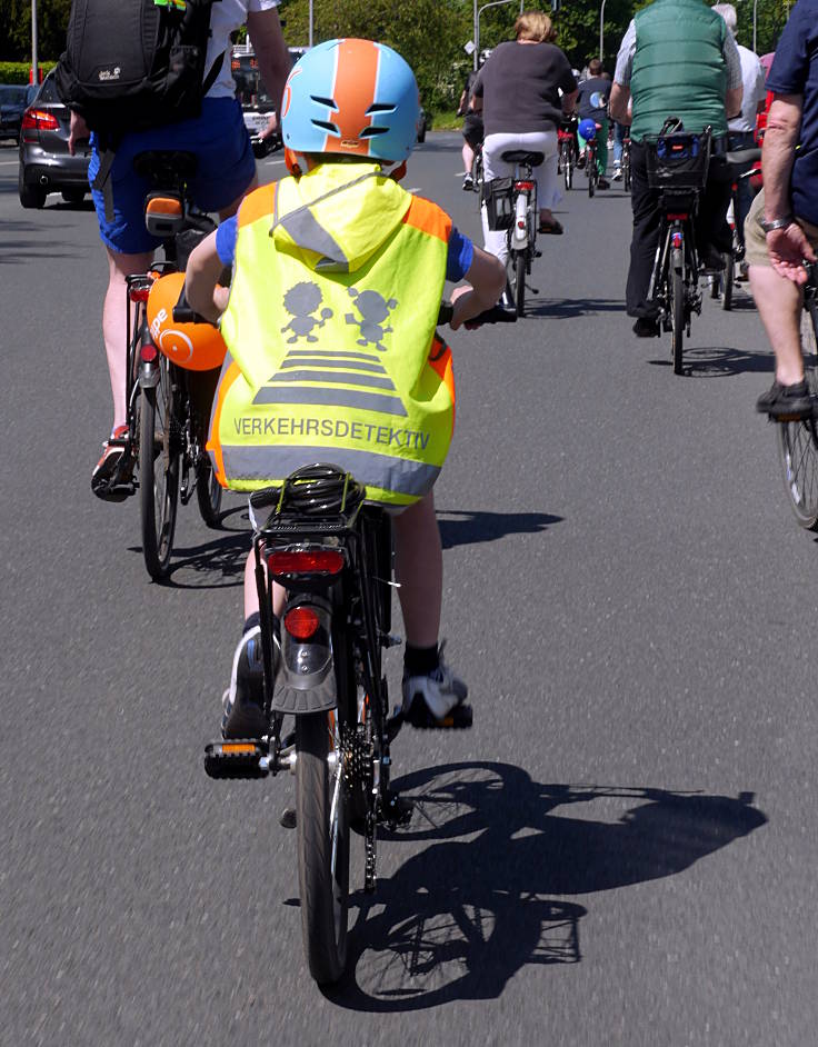 © www.mutbuergerdokus.de: 'Fahrradsternfahrt NRW'