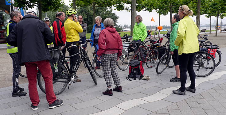 © www.mutbuergerdokus.de: 'Kölner Fahrrad-Sternfahrt'