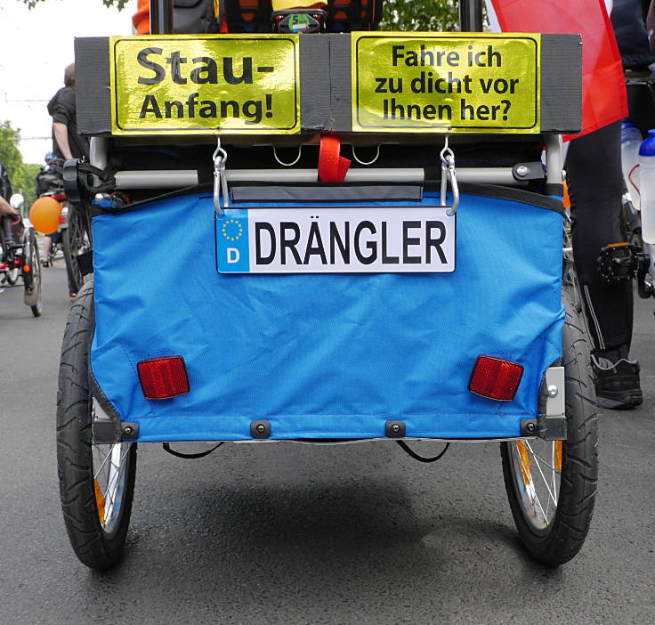 © www.mutbuergerdokus.de: 'Kölner Fahrrad-Sternfahrt'