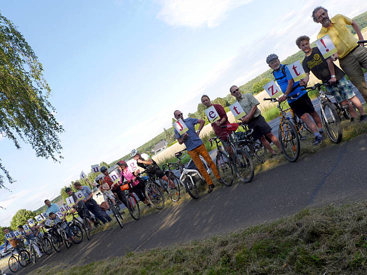 © www.mutbuergerdokus.de: 'Critical Mass Düren'