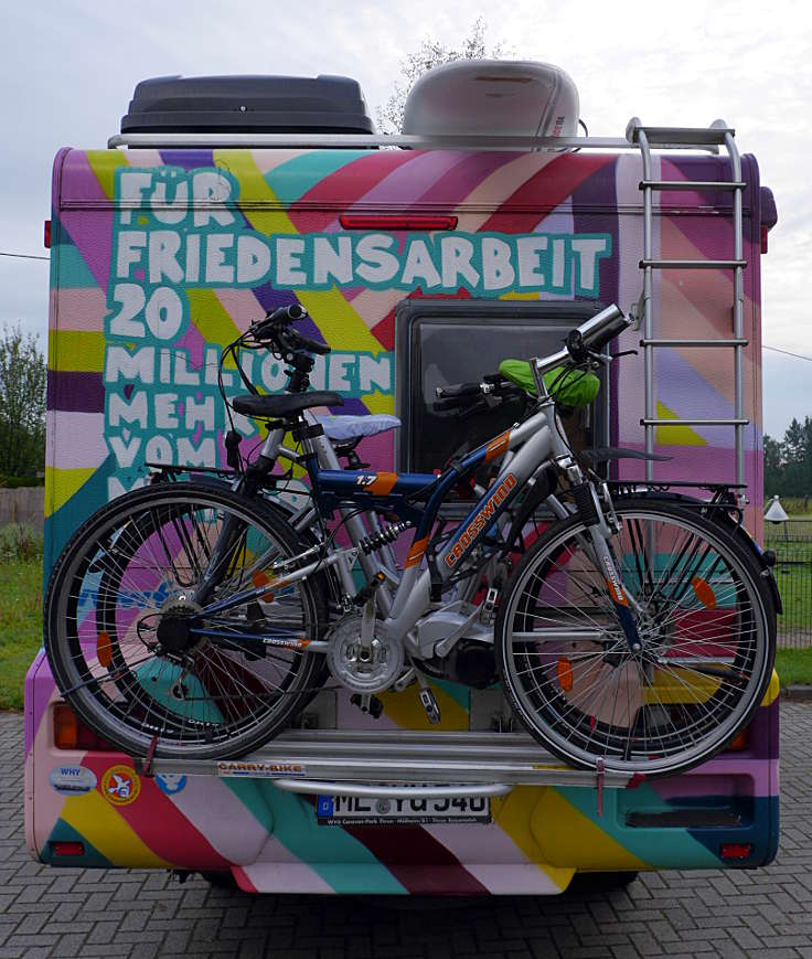 © www.mutbuergerdokus.de: 'FriedensFahrradtour NRW'