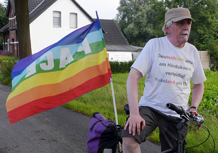 © www.mutbuergerdokus.de: 'FriedensFahrradtour NRW'