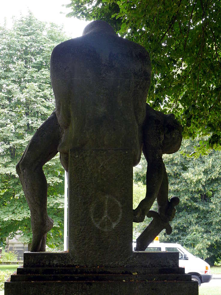 © www.mutbuergerdokus.de: 'FriedensFahrradtour NRW'