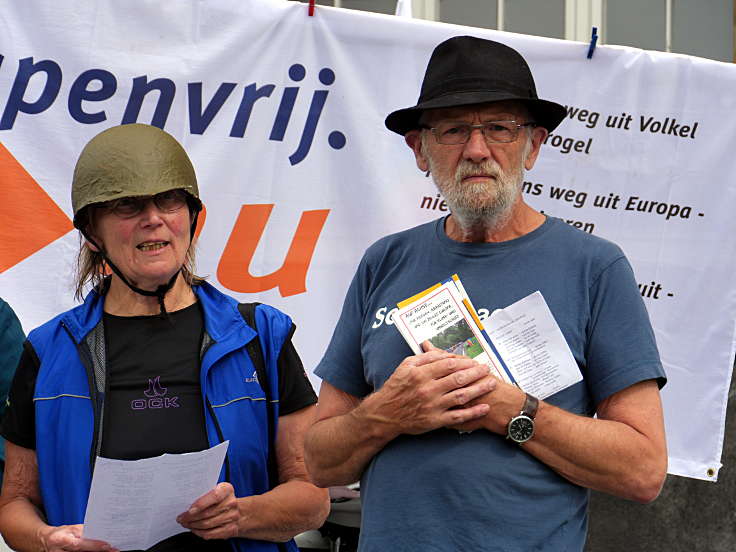 © www.mutbuergerdokus.de: 'FriedensFahrradtour NRW'