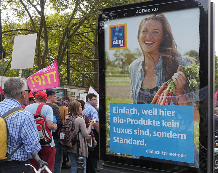 © www.mutbuergerdokus.de: 'CETA und TTIP stoppen! Für einen gerechten Welthandel!'