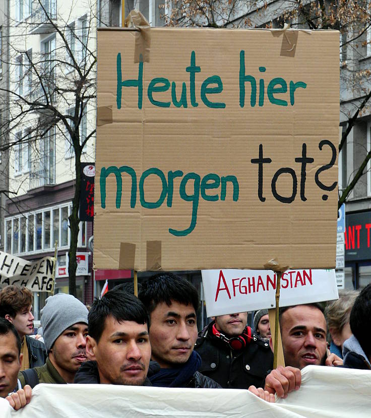 © www.mutbuergerdokus.de: Protest gegen Afghanistan-Abschiebung
