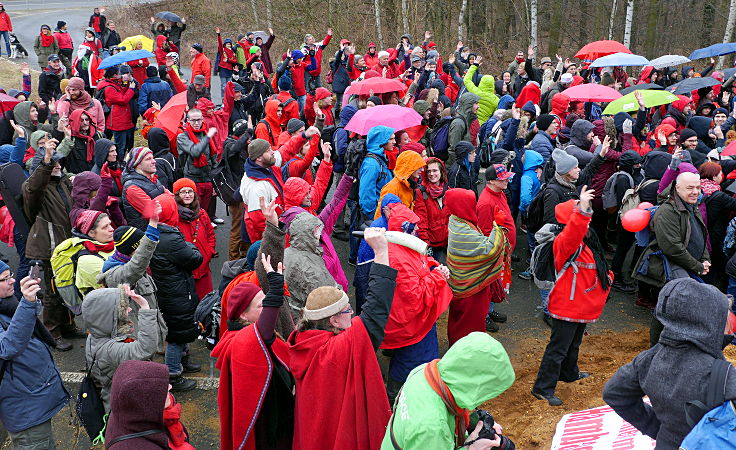 © www.mutbuergerdokus.de: 'Rote Linie Aktion. Sei die Rote Linie!'