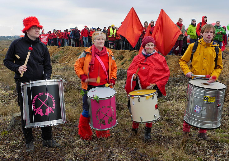 © www.mutbuergerdokus.de: 'Rote Linie Aktion. Sei die Rote Linie!'