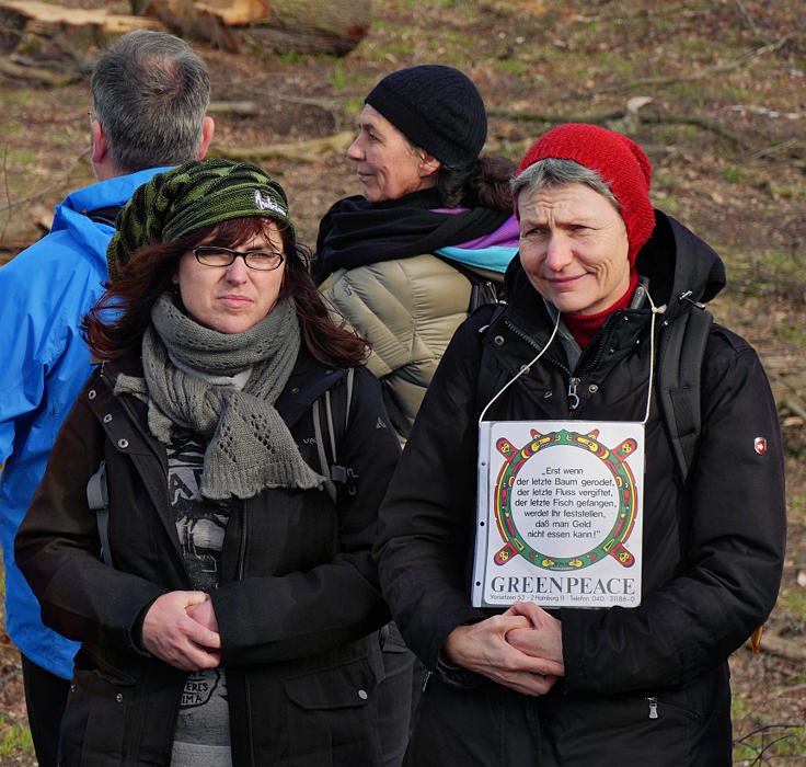 © www.mutbuergerdokus.de: Waldführung durch den Hambacher Forst