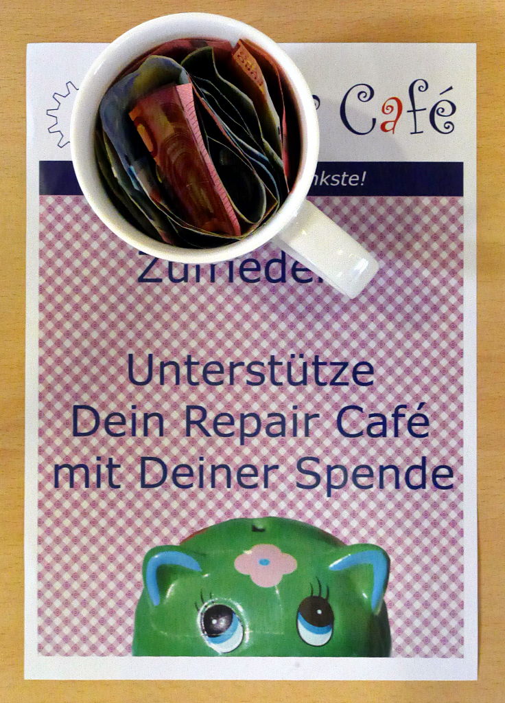 © www.mutbuergerdokus.de: 1. Repaircafé Meerbusch