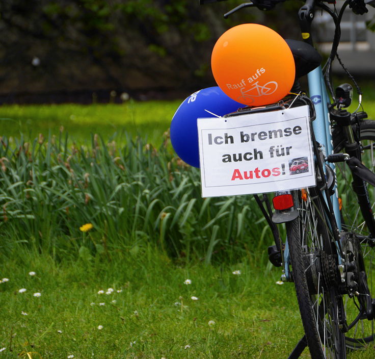 © www.mutbuergerdokus.de: 'Fahrrad*Sternfahrt NRW'