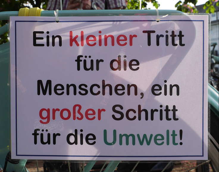 © www.mutbuergerdokus.de: 'Critical Mass Düsseldorf'
