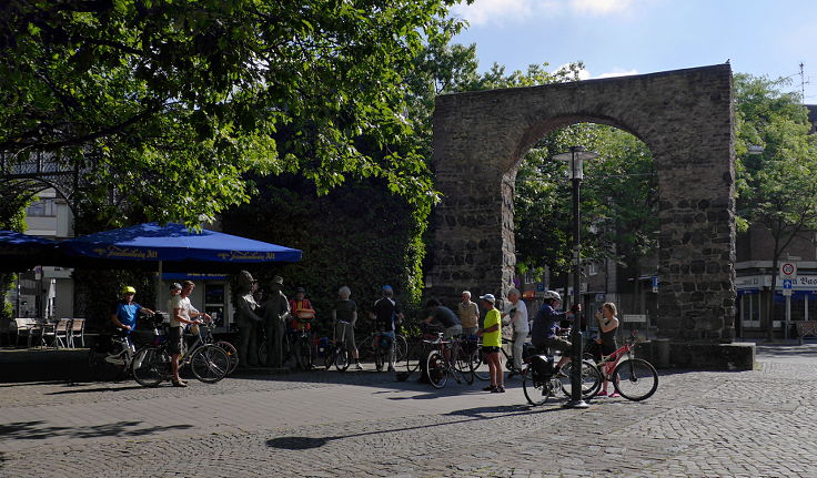 © www.mutbuergerdokus.de: Kölner Fahrrad-Sternfahrt