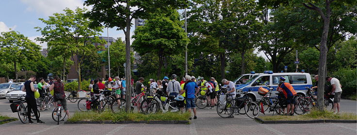 © www.mutbuergerdokus.de: Kölner Fahrrad-Sternfahrt