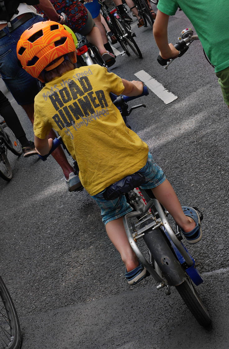 © www.mutbuergerdokus.de: Kölner Fahrrad-Sternfahrt