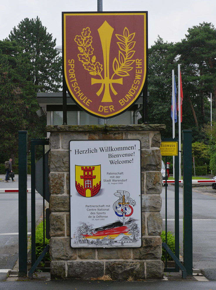 © www.mutbuergerdokus.de: 'FriedensFahrradtour NRW'