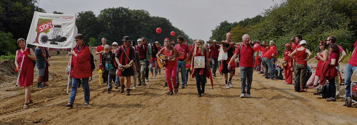 © www.mutbuergerdokus.de: 'Rote Linie gegen Kohle!'