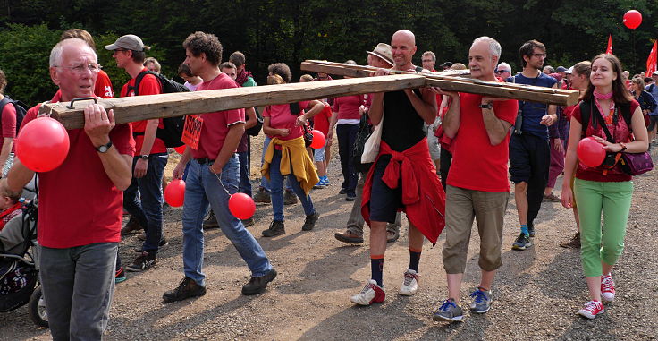 © www.mutbuergerdokus.de: 'Rote Linie gegen Kohle!'