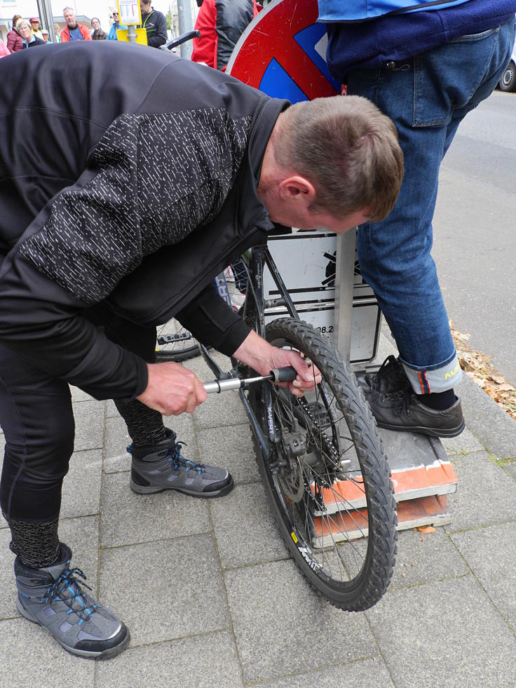 © www.mutbuergerdokus.de: 4. 'Mönchengladbacher Fahrradsternfahrt'