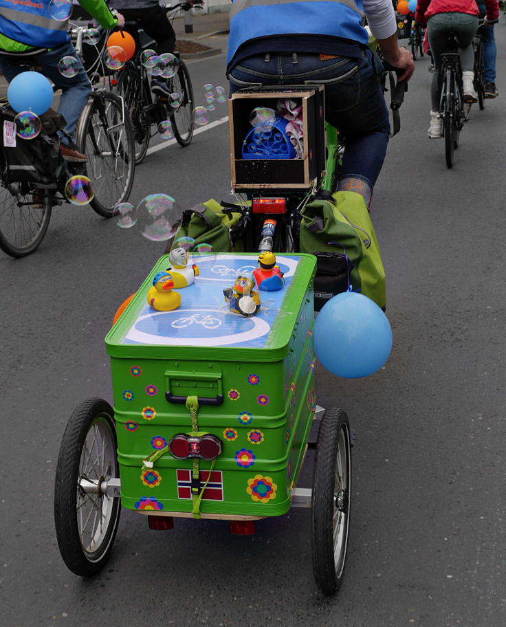 © www.mutbuergerdokus.de: 4. 'Mönchengladbacher Fahrradsternfahrt'