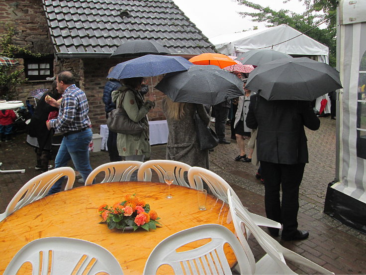 © www.mutbuergerdokus.de: Sommerfest im Heinrich-Böll-Haus Langenbroich: '100 Jahre Böll'