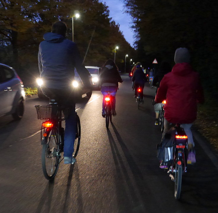 © www.mutbuergerdokus.de: 'Critical Mass Düren'