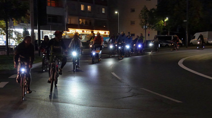 © www.mutbuergerdokus.de: 'Critical Mass Düren'