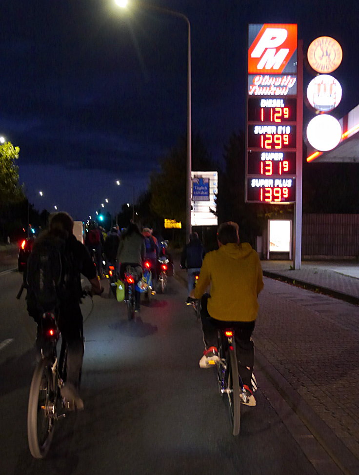 © www.mutbuergerdokus.de: 'Critical Mass Düren'