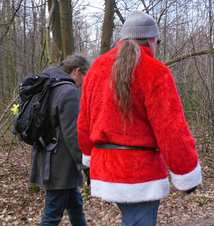 © www.mutbuergerdokus.de: 'Wald statt Kohle' - Waldführung im Hambacher Forst