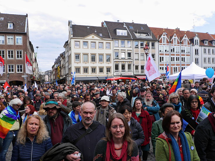 © www.mutbuergerdokus.de: 'Ostermarsch Rheinland'